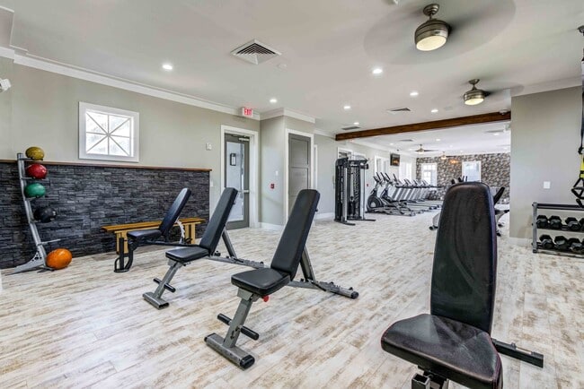 Parks at Hunters Creek apartments — community photo