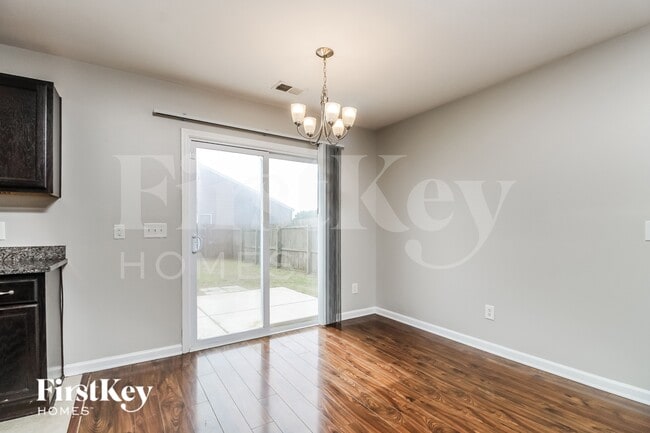 Photo - 156 Coosawatchie St