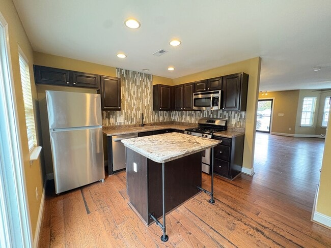 Photo - MOVE IN SPECIAL: 2 Bedroom, 2.5 Bathroom Townhouse in Greensboro!