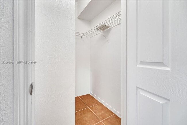 Photo - 11601 SW 2nd St Unidad 21308