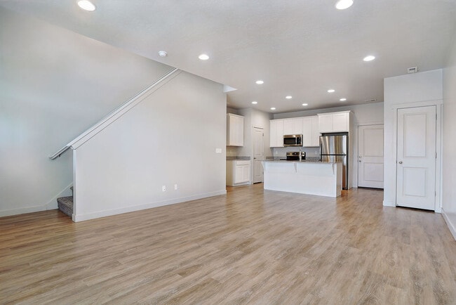 Photo - River Park Commons