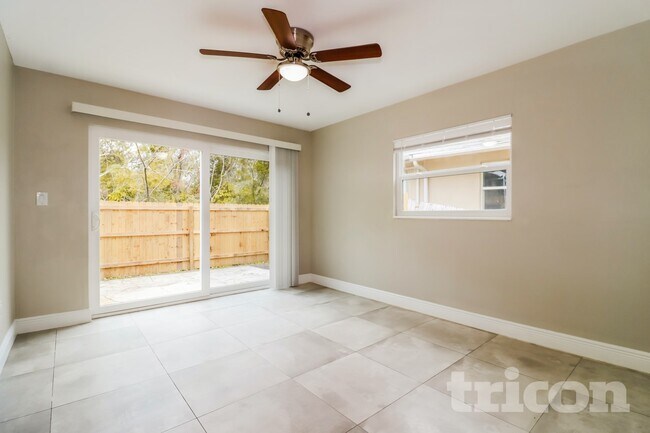 Photo - 1230 Kapok Kove Cir