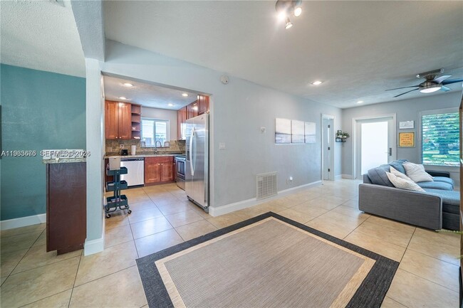 Photo - 1501 SW 35th Terrace