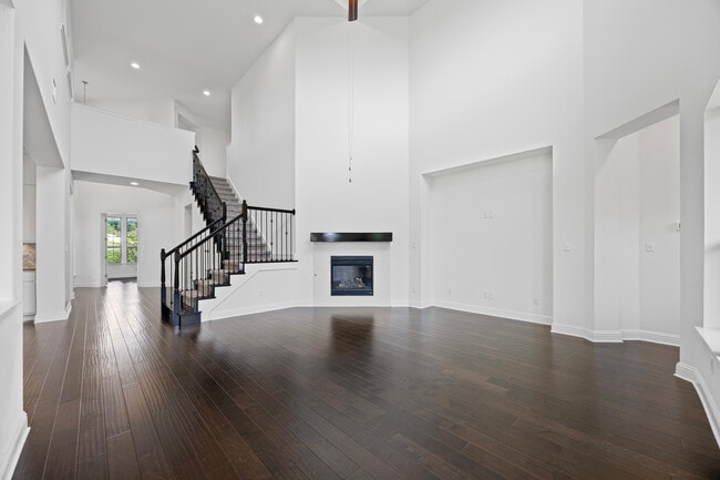 Photo - 567 Pecos River Xing