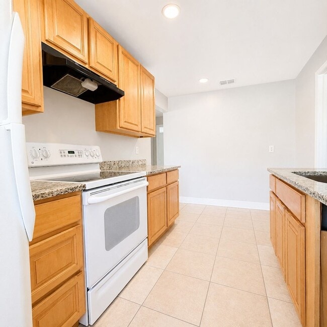 Photo - 1570/1572 CYPRESS DR Unit 1570 Cypress Dr