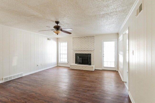 Photo - 4562 Cognac Cove