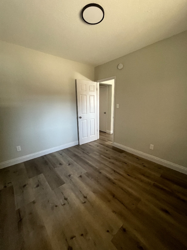 Photo - 7833 Towne Ave