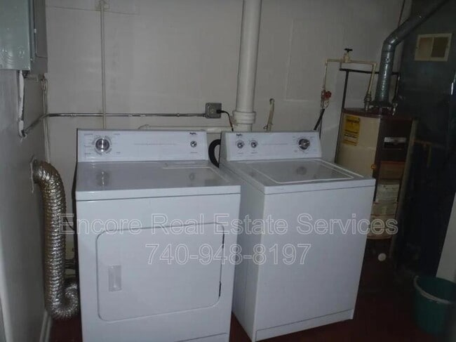 Photo - 684 Saratoga Ave