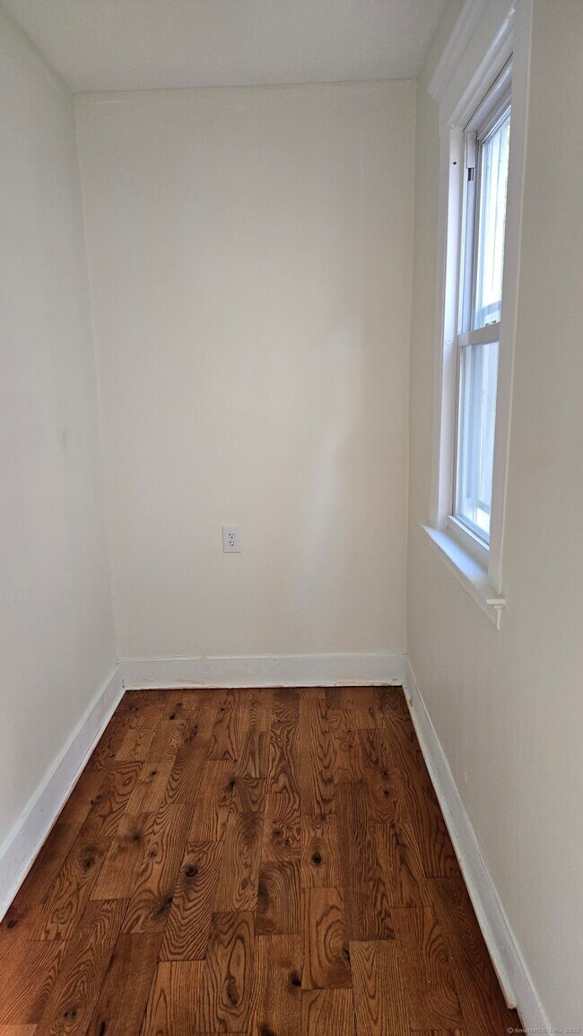 Photo - 47 Dickerman St Unidad 1