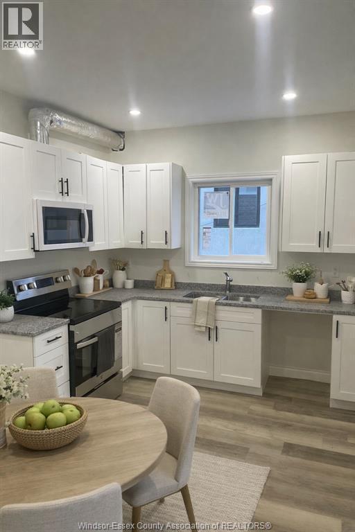 Photo - 647 Janette Ave Unité A