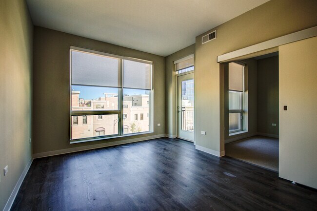 Photo - 851 W Grand Ave Unit 505