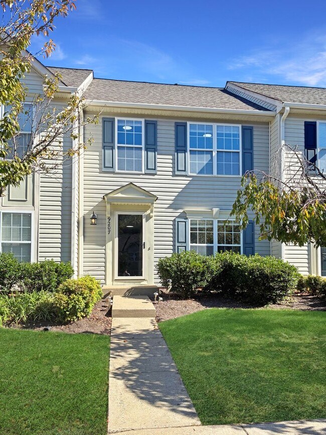 Photo - Holiday Special! – No Application Fee This Season! Charming 3 bed, 2.5 bath Townhouse in Henrico!