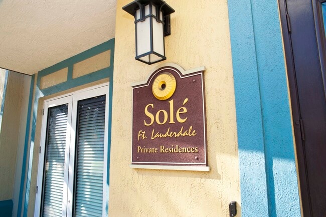 Photo - 533 NE 3rd Ave Unidad 147