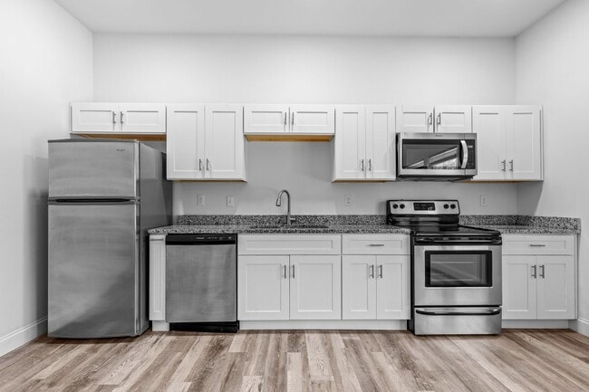 Photo - 1213 N Chamberlain Ave