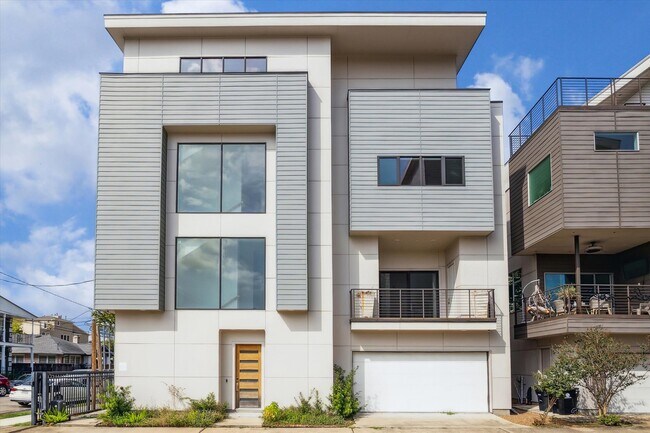 Building Photo - 1515 Truxillo St
