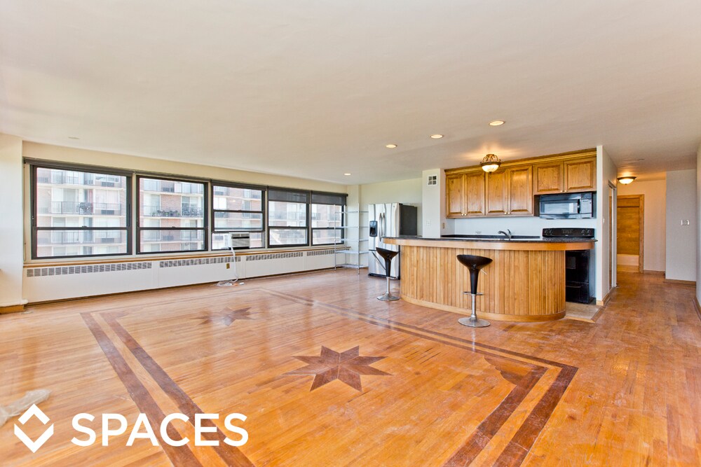 Photo - 4180 N Marine Dr Apartment