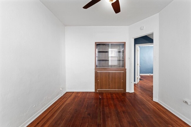 Photo - 4046-4048 Geneva Street Unidad 4048 Geneva Street