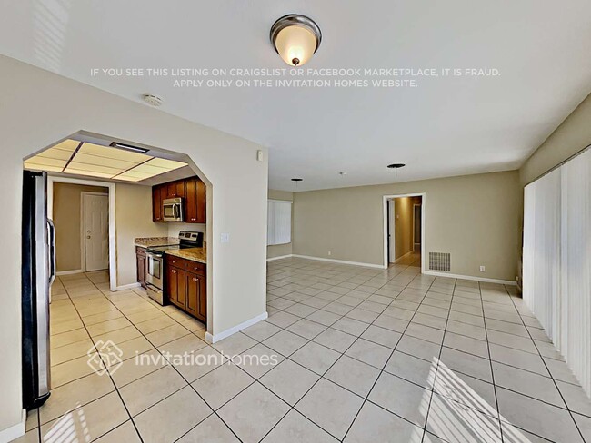 Photo - 2240 NE 62nd St