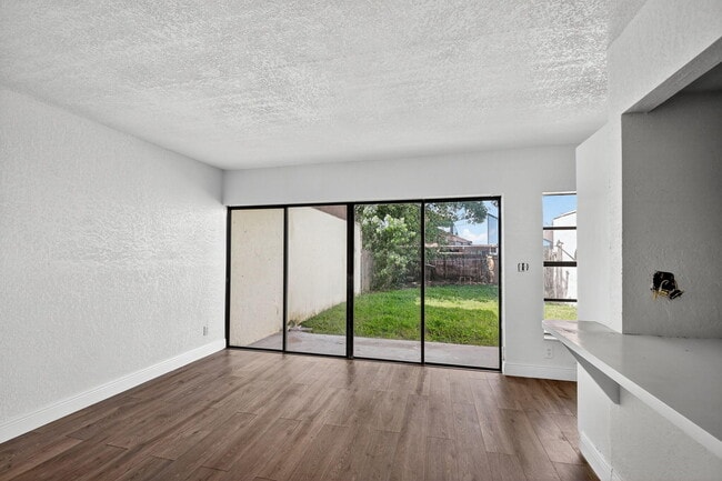 Photo - 1405 White Pine Dr