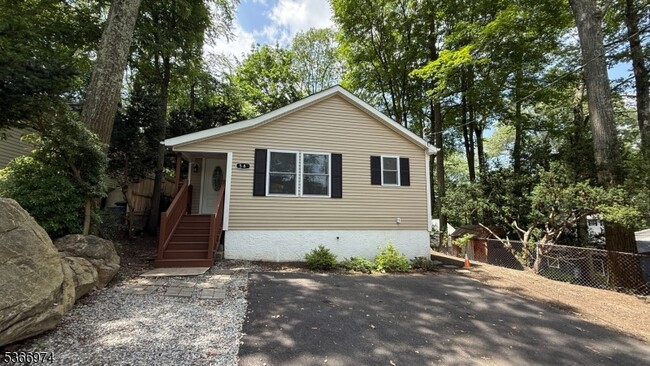 Building Photo - 58 Tufts Trail Rental