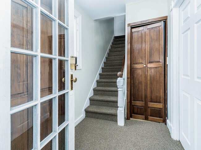 Photo - 339 Glen Ave