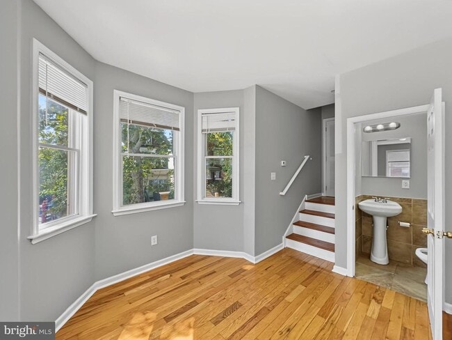 Photo - 4447 Sansom St