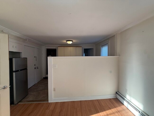 19 Pleasant St Unit 5