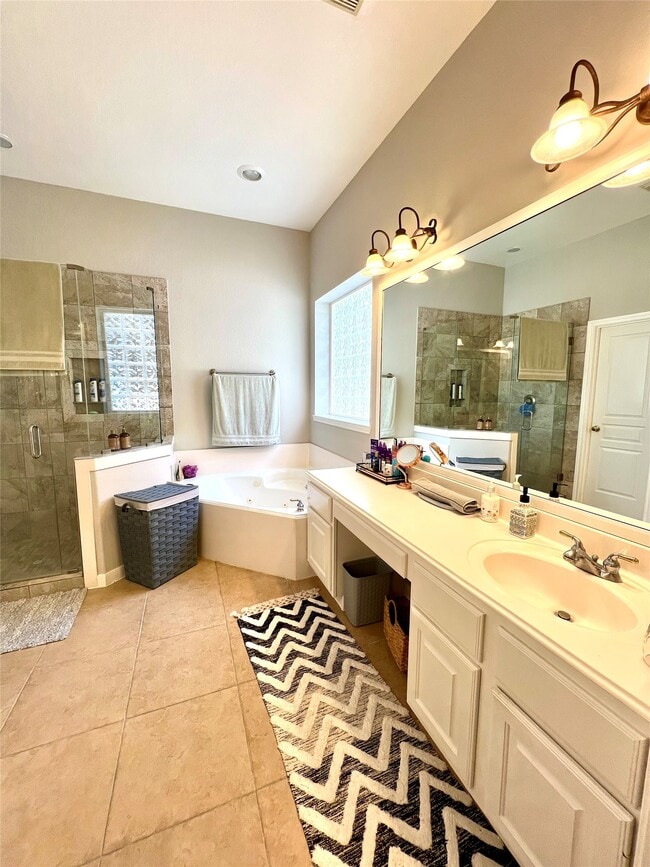Photo - 27 E Shale Creek Cir