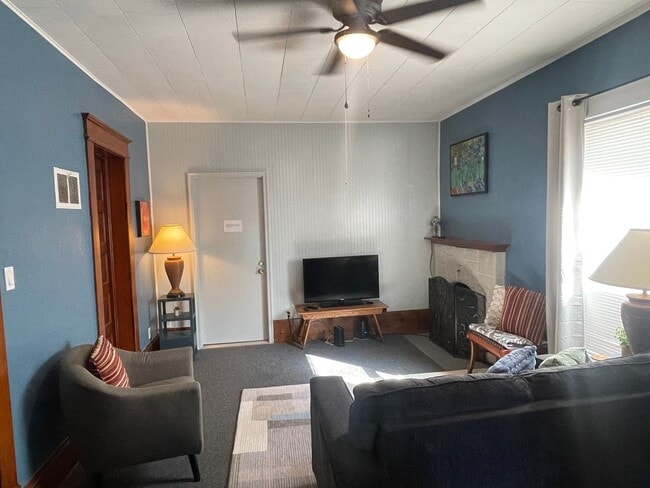 Photo - 263W Unit 263W - R