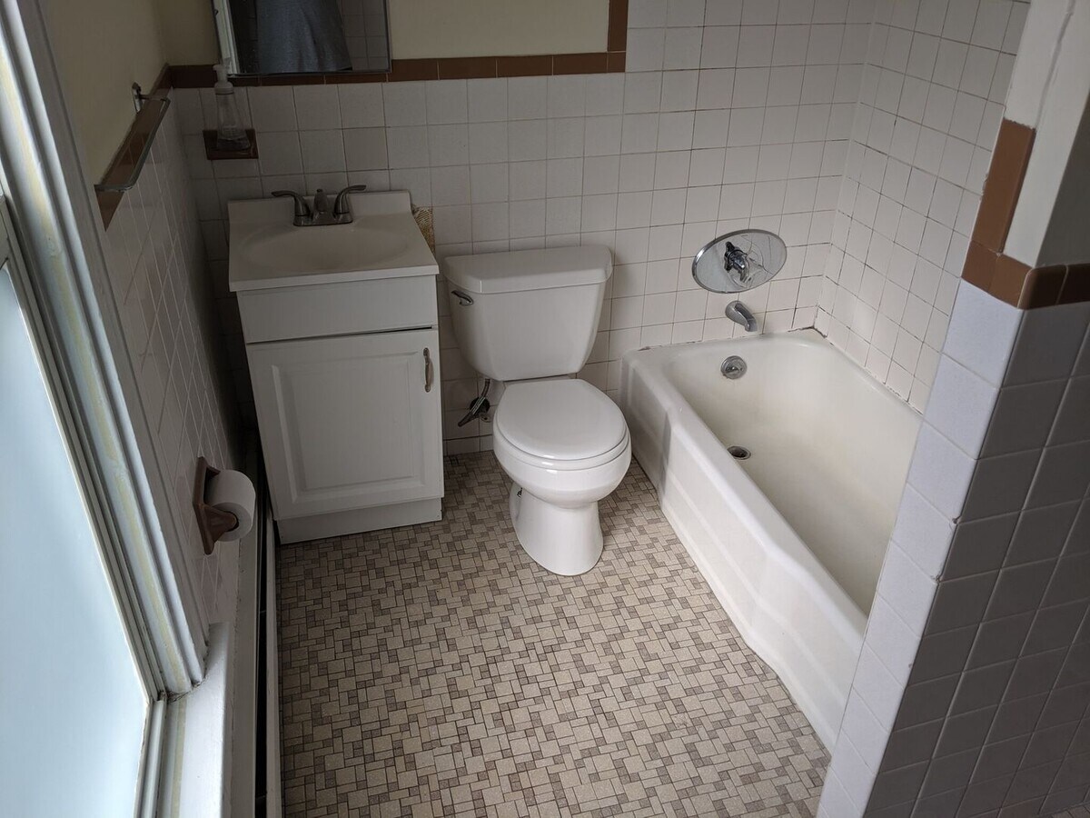 Photo - 62 Walden St