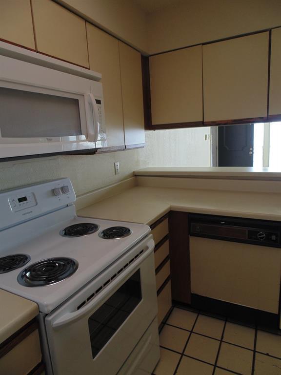 Photo - 807 W 25th St Unit 315