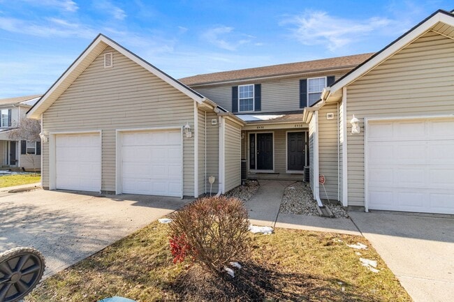 Photo - Spacious 3-Bed, 2.5-Bath Home – In-Unit Laundry, 2-Car Garage, and Pet Friendly