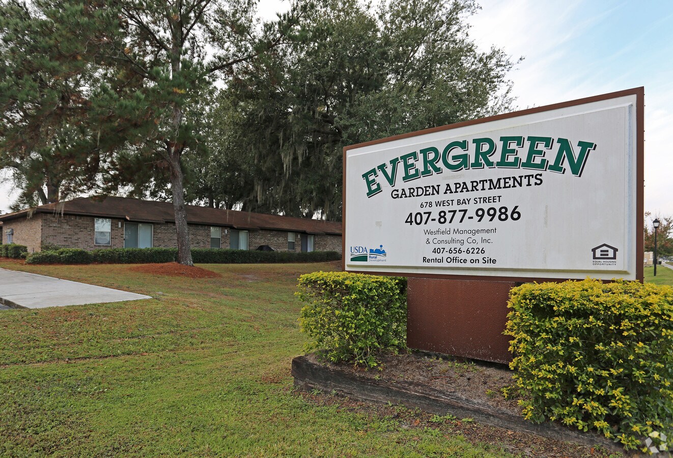 Photo - Evergreen Apartments