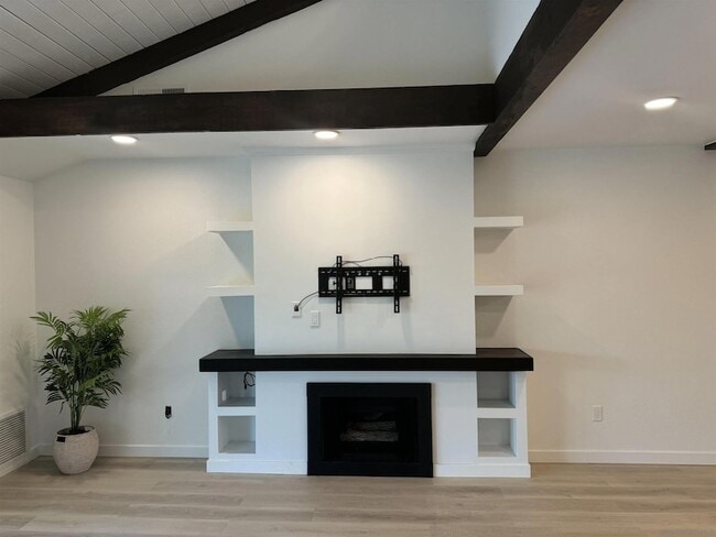 Photo - 1858 Fairway Cir Dr