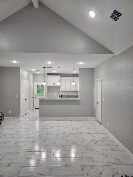 Photo - 1399 W 2nd St