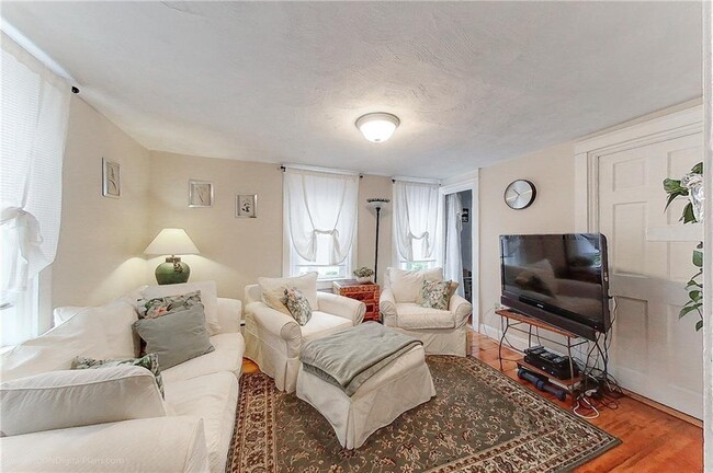 Photo - 36 Church St Unit 2