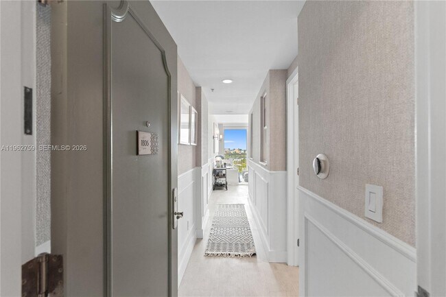 3350 SW 27th Ave Unit 1806