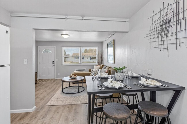 Photo - 928 W Browning St Unit SI ID1296526P