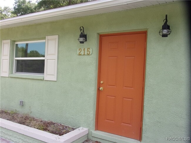 Photo - 215 N Wheeler Ave