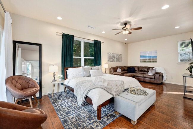 Photo - 15100 Railroad Cut Rd Unit ID1221811P