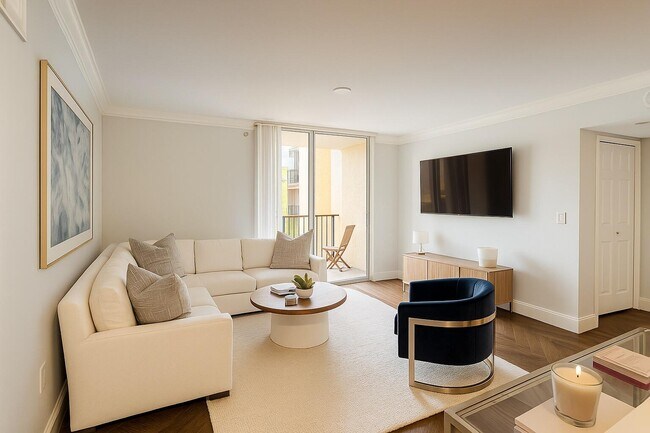 Photo - 15135 Michelangelo Blvd Unidad 108