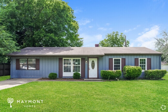 Building Photo - 2115 Fernbrook Dr NE Rental