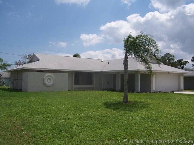Photo - 2163 SE Shelter Dr