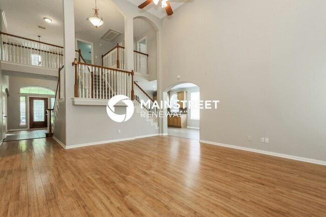 Photo - 4 Bedroom Pet-Friendly Home in Humble, TX with Main Street Renewal