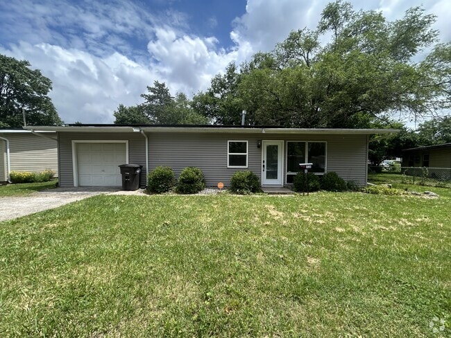 Building Photo - 4536 Walter Ave Rental