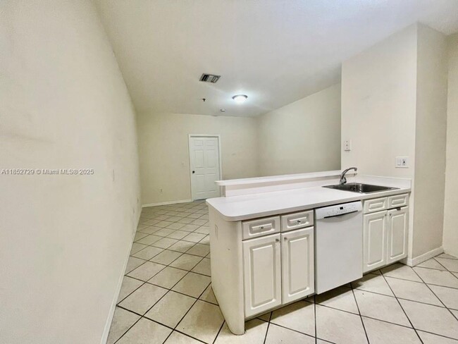 Photo - 2734 Bird Ave Unit 107