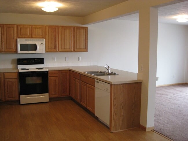 Photo - 7200-7204 Dorchester Unit 7200