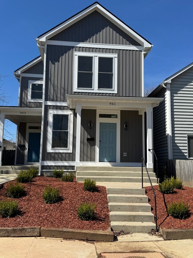 Photo - 963 Heyl Ave Unit 963