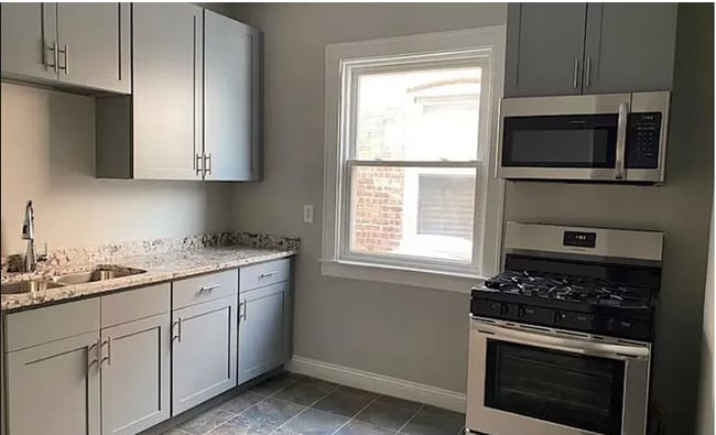 7753 S Cornell Ave Unit 2