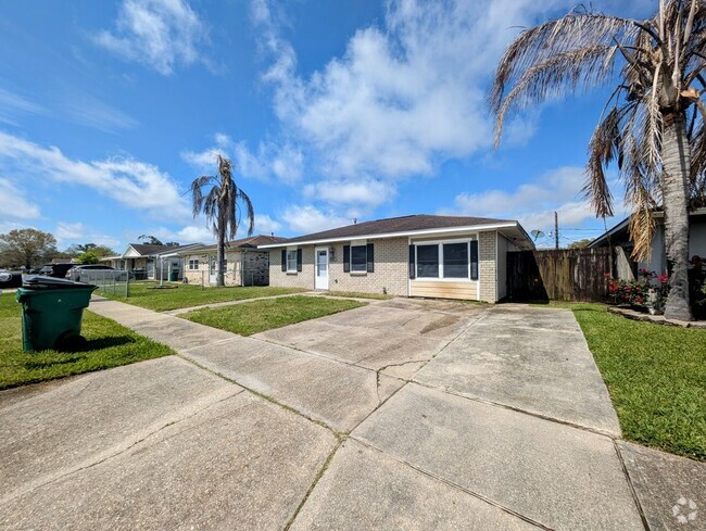 Building Photo - 2528 Joy Ann Dr Rental